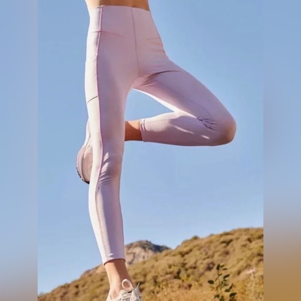 NWT Free People Movement Pinky Promise Leggings